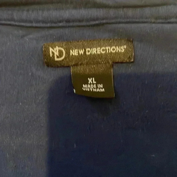 Women’s New Directions Tee - Picture 3 of 3